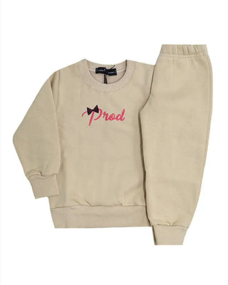 Μπεζ